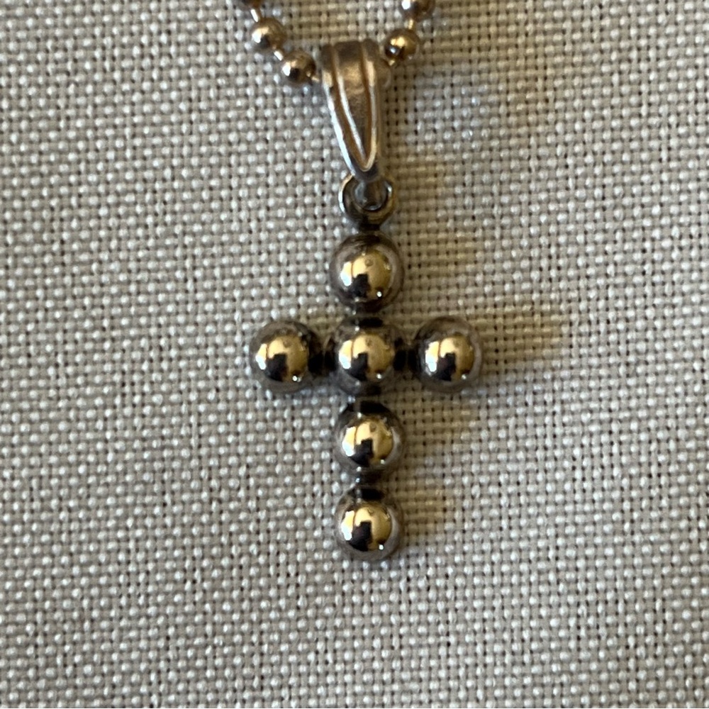 Small Sterling Silver Cross Pendant Necklace